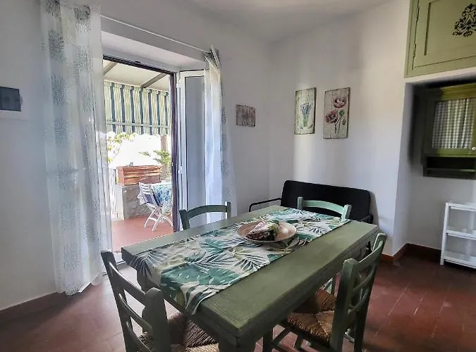 Vanacore Spiaggia di Cavoli